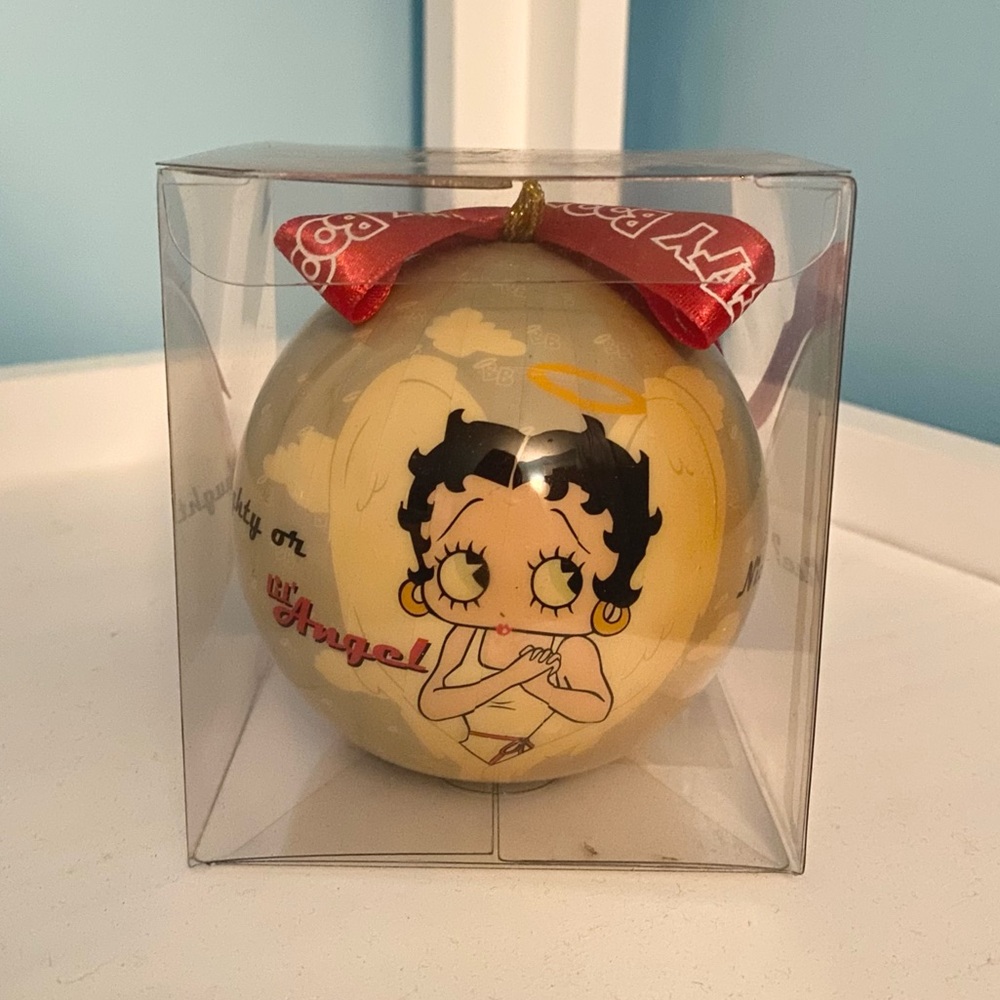Betty Boop Holiday Ornament